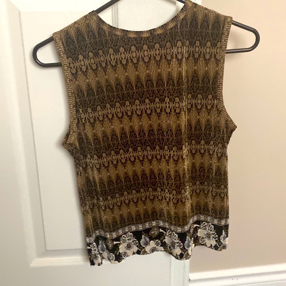 Rafael Pleated Top (Medium) - Picture 2 of 2